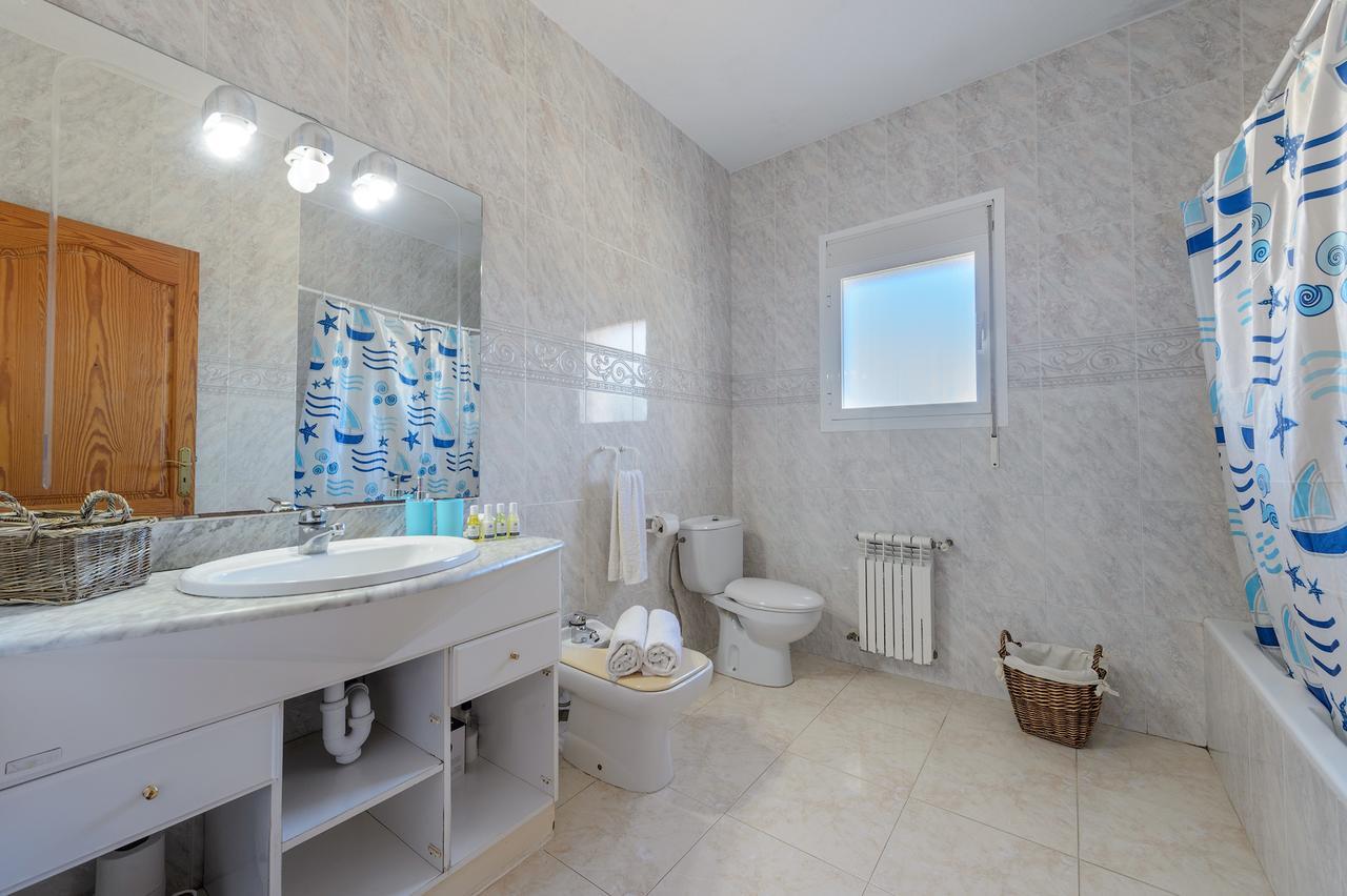 Villa Can Prats Santa Eularia des Riu Rum bild
